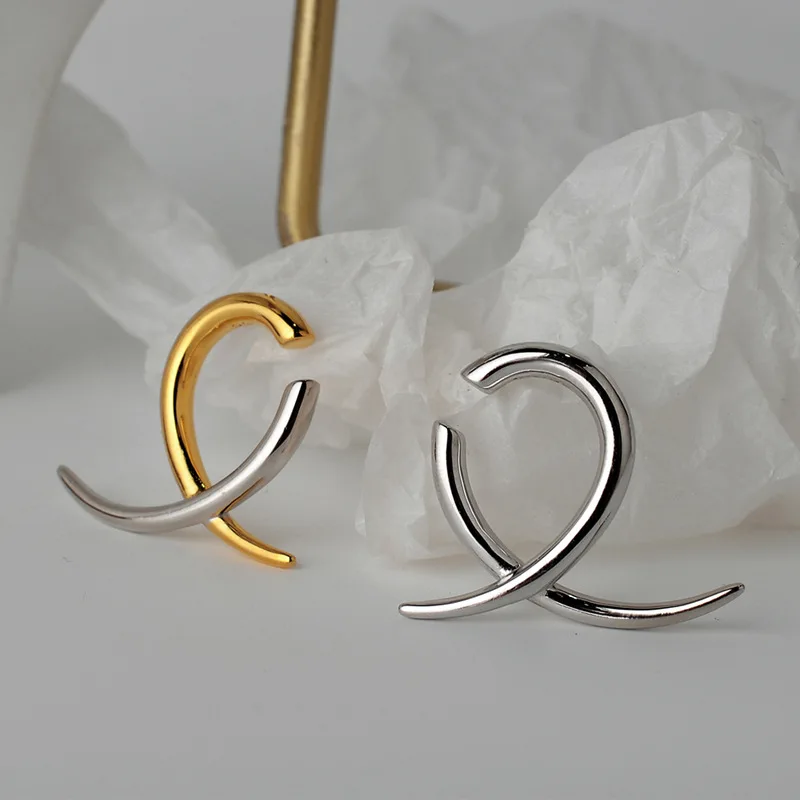 925 Sterling Silver Non-Piercing Irregular Ear Clip Cuff Female Simple Unique Silver/Cold Bone Earrings Cool Punk Hip-Pop Jewelr
925 Sterling Silver Non-Piercing Irregular Ear Clip Cuff Female Simple Unique Silver/Cold Bone Earrings Cool Punk Hip-Pop Jewelr
