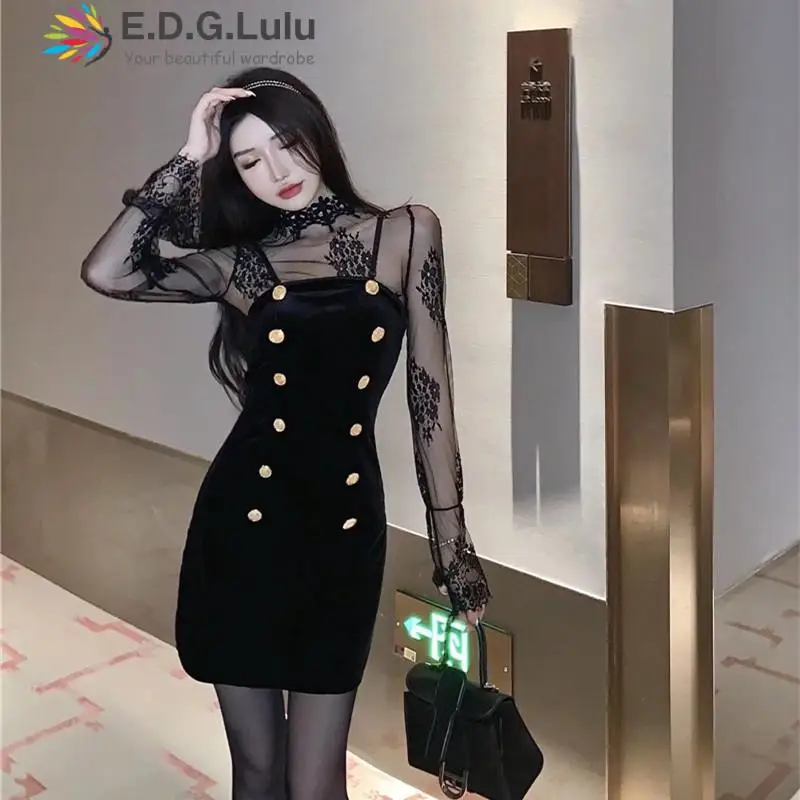 Комплект EDGLuLu из двух предметов, двубортное платье на бретельках + сексуальный прозрачный сетчатый топ с длинным рукавом и вышивкой, 1215
Комплект EDGLuLu из двух предметов, двубортное платье на бретельках + сексуальный прозрачный сетчатый топ с длинным рукавом и вышивкой, 1215
