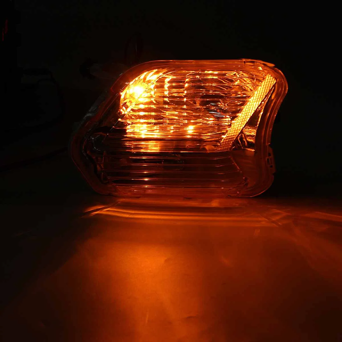 Car Front Left/Right LED Fog Lights Turn Signal Lamp with Bulb For Ford Escape Kuga 20172018 2019 Replacement Car Light Assembly
Car Front Left/Right LED Fog Lights Turn Signal Lamp with Bulb For Ford Escape Kuga 20172018 2019 Replacement Car Light Assembly