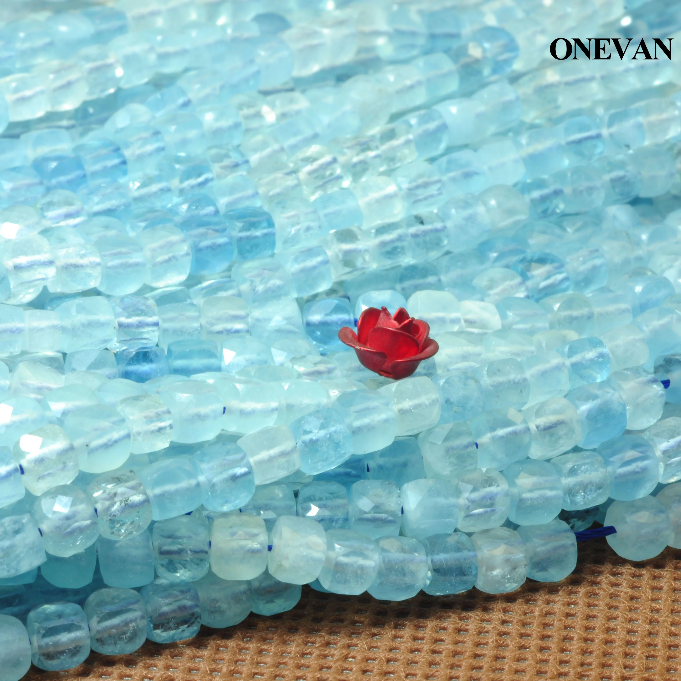ONEVAN Natural A+ Blue Aquamarine Faceted Square Beads 4mm Smooth Stone Bracelet Necklace Jewelry Making Diy Accessories Design
ONEVAN Natural A+ Blue Aquamarine Faceted Square Beads 4mm Smooth Stone Bracelet Necklace Jewelry Making Diy Accessories Design