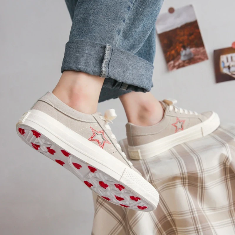 Women Canvas Shoes Fashion Casual shoes For Women Flats Platform Women Sneakers Comfortable Flock Low Top Off Black Women Shoes