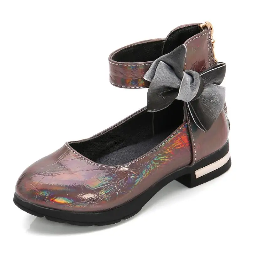 Children Princess Shoes for Girls Sandals High Heel Glitter Shiny Rhinestone Enfants Fille Female Party Dress Shoes Sneakers
Children Princess Shoes for Girls Sandals High Heel Glitter Shiny Rhinestone Enfants Fille Female Party Dress Shoes Sneakers