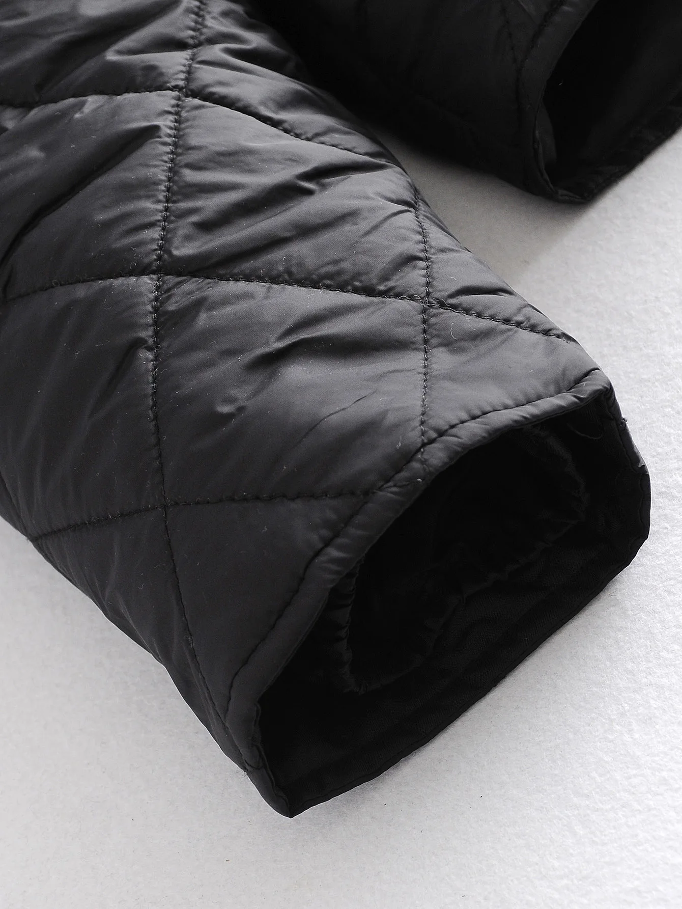 KALENMOS 2020 New Autumn Winter Clothes Women Parkas Solid Oversize Thin Cotton Jacket Long Sleeve Female Black Padded Overcoat
KALENMOS 2020 New Autumn Winter Clothes Women Parkas Solid Oversize Thin Cotton Jacket Long Sleeve Female Black Padded Overcoat