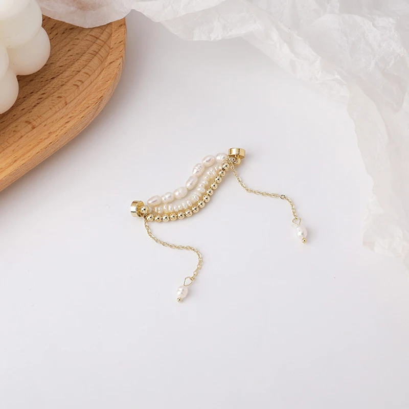 2021 New Korean Cute Elegant Freshwater Pearl Magnet Ear Clips For Women Fashion No Piercing Fake Cartilage Ear Jewelry Gifts
2021 New Korean Cute Elegant Freshwater Pearl Magnet Ear Clips For Women Fashion No Piercing Fake Cartilage Ear Jewelry Gifts