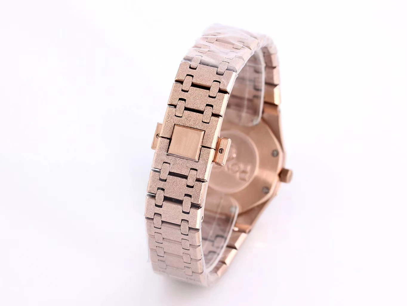 2020 Luxury Brand New Women Lady Rose Gold Watch Matte Quartz Stainless Steel Sapphire Glass Watches 33mm