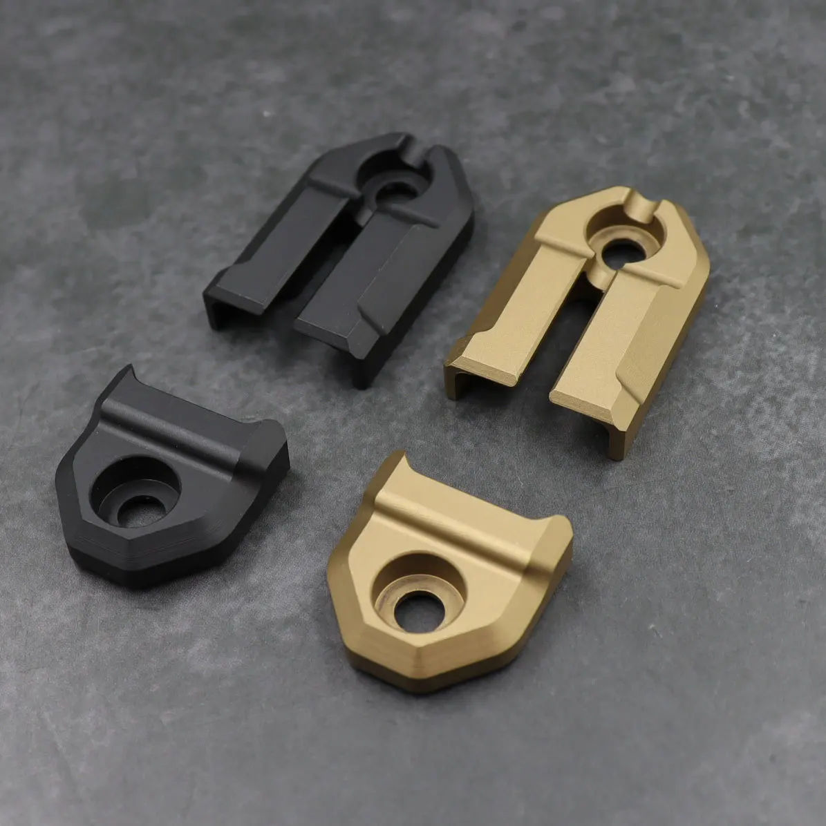 Surefire Switch Mounting For Picatinny Rail Tactical Flashlight Mouse Tail Switch Wire Slot Metal M600 M300 DBAL-A2 Pressure swi
Surefire Switch Mounting For Picatinny Rail Tactical Flashlight Mouse Tail Switch Wire Slot Metal M600 M300 DBAL-A2 Pressure swi