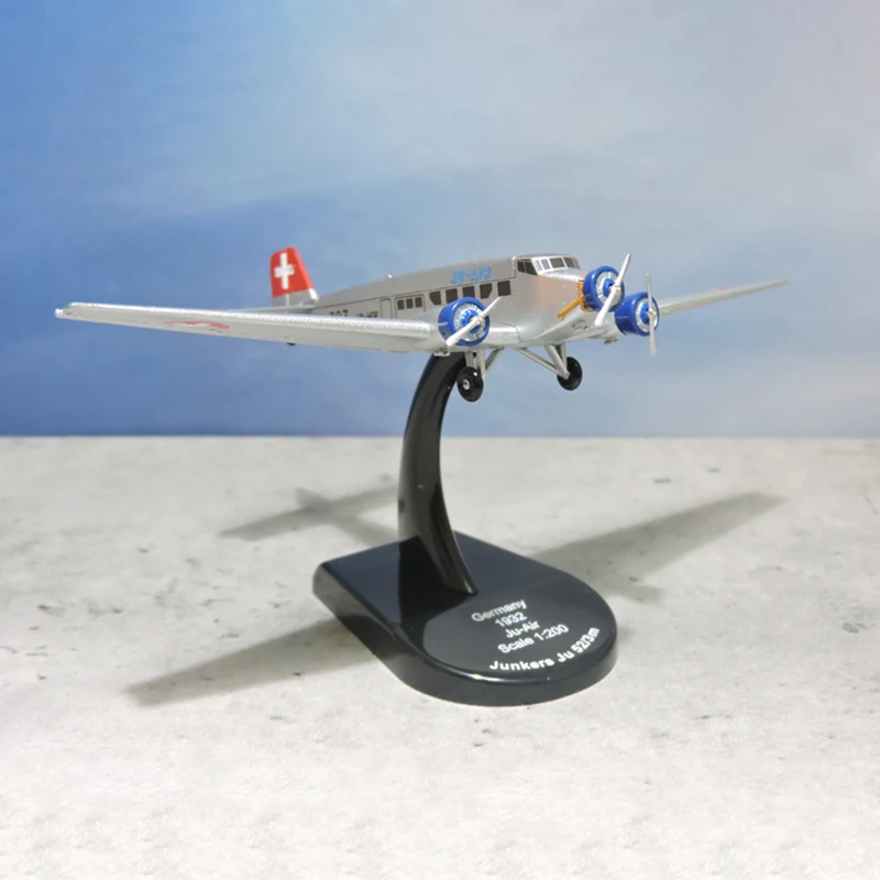 Germany Junkers 1932 Ju-Air JU52 Plane Model 1/200 Scale classic Diecast SWISS AIR Aircraft Airplane Model Toy
Germany Junkers 1932 Ju-Air JU52 Plane Model 1/200 Scale classic Diecast SWISS AIR Aircraft Airplane Model Toy