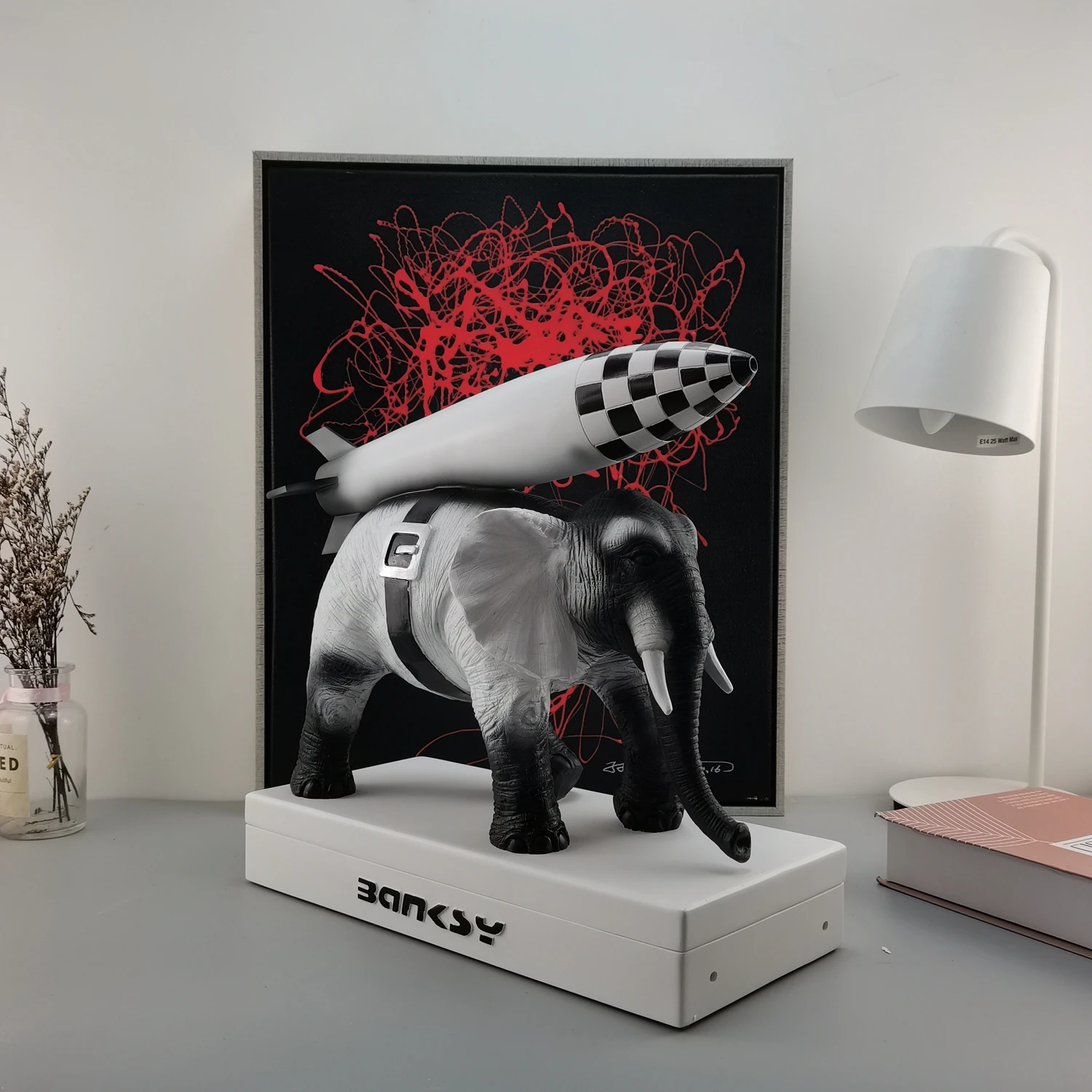 Banksy elephant Art Sculpture Resin Craft Home Decoration Christmas Luxurious Gift figurine ornament
Banksy elephant Art Sculpture Resin Craft Home Decoration Christmas Luxurious Gift figurine ornament