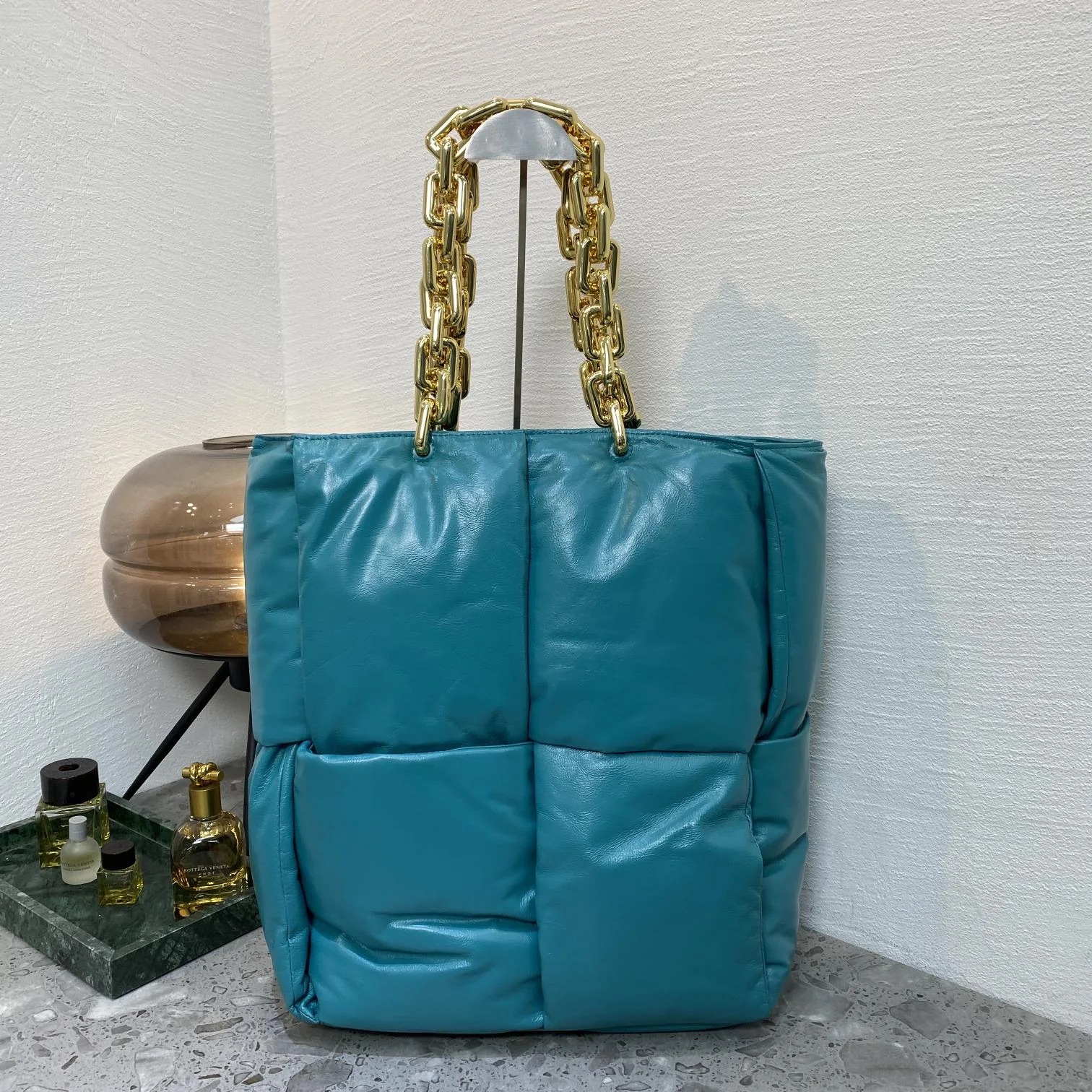 Fashion bags ladies luxury bags 2021 Top Quality Genuine Leather Mini Flap Chain Shoulder Bag Messenger bag Crossbody bags Tote
Fashion bags ladies luxury bags 2021 Top Quality Genuine Leather Mini Flap Chain Shoulder Bag Messenger bag Crossbody bags Tote