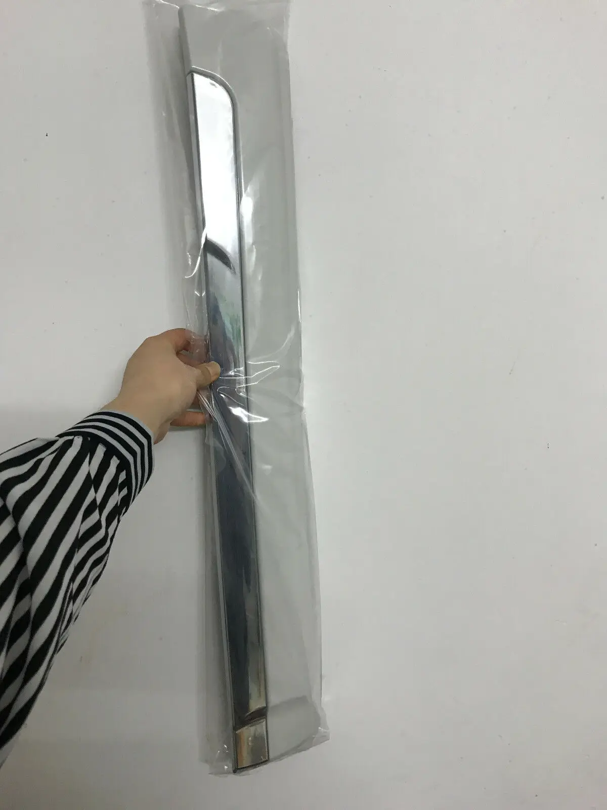 For 2010-2018 Toyota Prado FJ150 Chrome Pearl White Door Body Molding Cover Trim 
For 2010-2018 Toyota Prado FJ150 Chrome Pearl White Door Body Molding Cover Trim