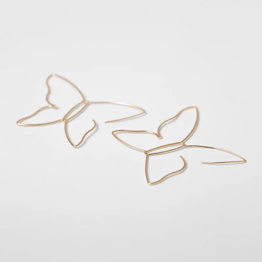 Purui Vintage Simple Butterfly Earrings for Women Punk Goth Kpop Big Butterfly Hoop Earrings Statement Gold Color Jewelry Gift
Purui Vintage Simple Butterfly Earrings for Women Punk Goth Kpop Big Butterfly Hoop Earrings Statement Gold Color Jewelry Gift