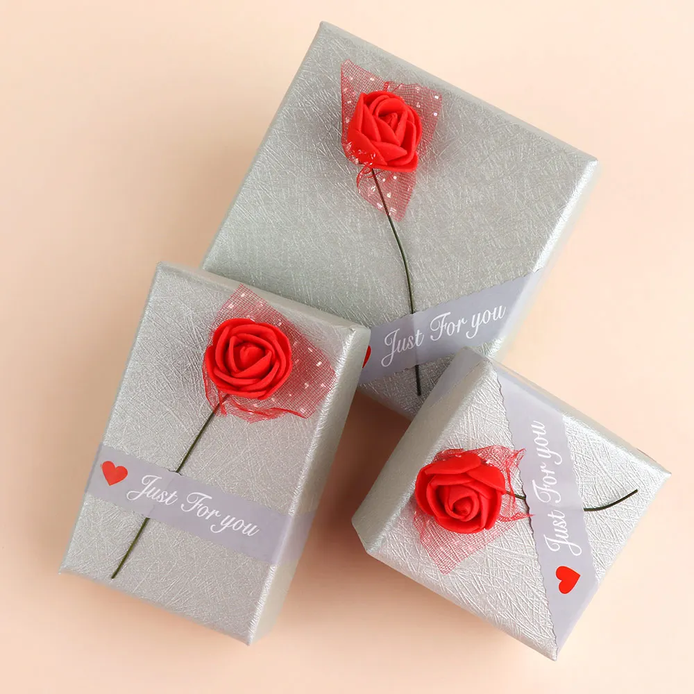 Jewelry Box For Necklace Pendant Bracelets Storage Gifts Packing Case Rose Decoration Jewelry Display Equipment 3 Type Sizes
Jewelry Box For Necklace Pendant Bracelets Storage Gifts Packing Case Rose Decoration Jewelry Display Equipment 3 Type Sizes