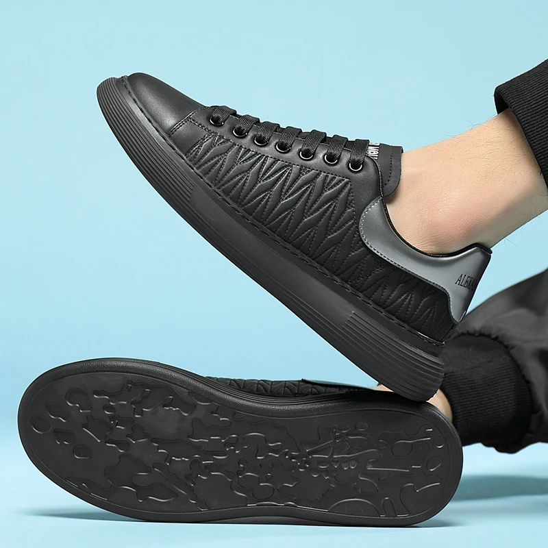 Spring Autumn Men Fashion Sneaker Black White Mens Lace Up Leather Shoe Comfortable Walking Shoes For Man Low Top Brand Men Shoe 
Spring Autumn Men Fashion Sneaker Black White Mens Lace Up Leather Shoe Comfortable Walking Shoes For Man Low Top Brand Men Shoe