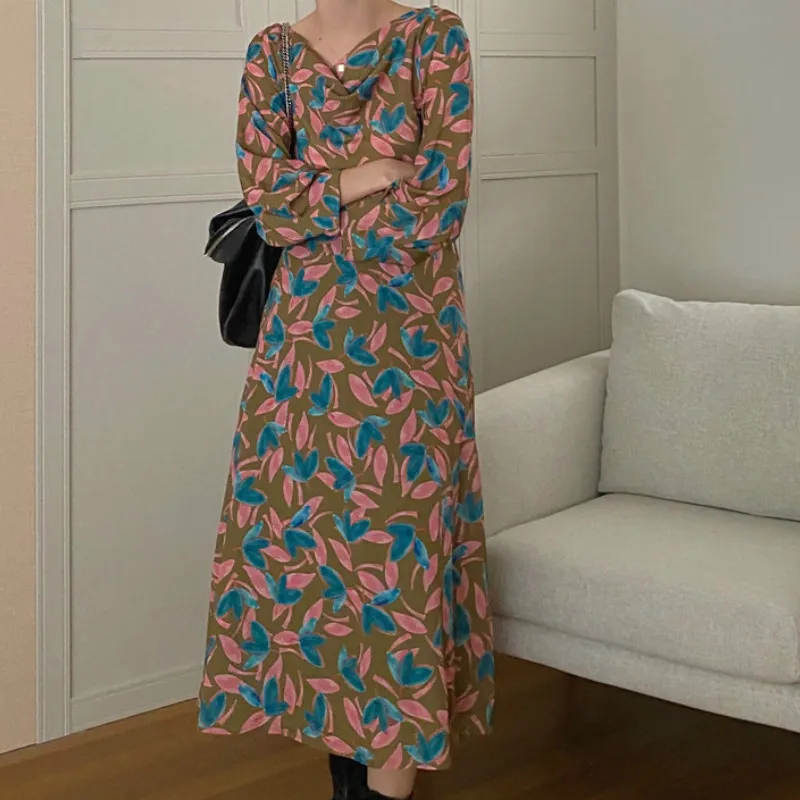 Back Lace Up Bow Hollow Out Design Sexy Dress Women Vintage Print High Waist Hip Vestidos V Neck Long Sleeve Robe Spring
Back Lace Up Bow Hollow Out Design Sexy Dress Women Vintage Print High Waist Hip Vestidos V Neck Long Sleeve Robe Spring