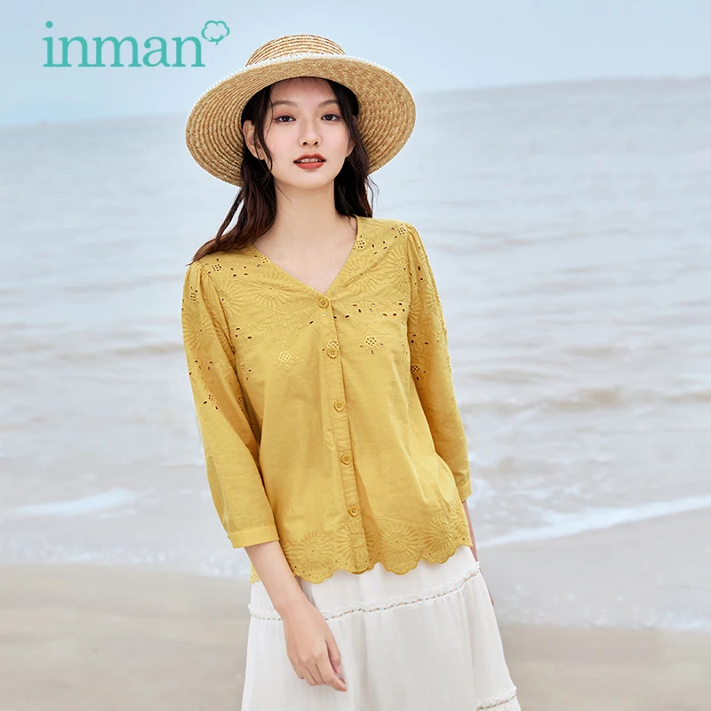 INMAN Summer Women's Blouse Elegant Retro Yellow Or White Cotton V-Neck Hollow Embroidered Lace Hem Button Cardigan Female Shirt
INMAN Summer Women's Blouse Elegant Retro Yellow Or White Cotton V-Neck Hollow Embroidered Lace Hem Button Cardigan Female Shirt