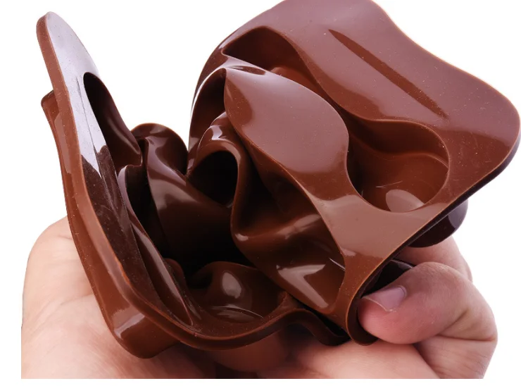 6 spoons, soup spoons, silicone Chocolate Mold, home creative mousse cake baking mold
6 spoons, soup spoons, silicone Chocolate Mold, home creative mousse cake baking mold