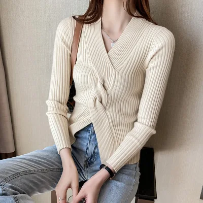 Real shot design sense carefully machine long sleeve new cross V-neck threaded top thinner ladies sweater knit sweater
Real shot design sense carefully machine long sleeve new cross V-neck threaded top thinner ladies sweater knit sweater