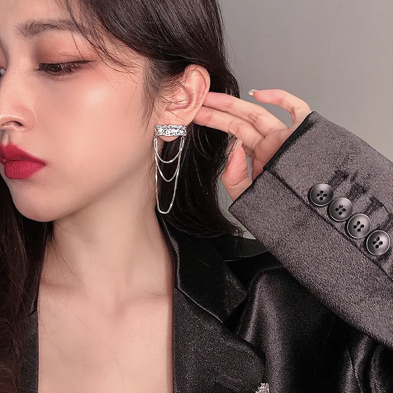 2020 New Arrival fashion long metal tassel Drop earrings Korean Dangle Earrings for Women sweet lovely elegant earrings
2020 New Arrival fashion long metal tassel Drop earrings Korean Dangle Earrings for Women sweet lovely elegant earrings