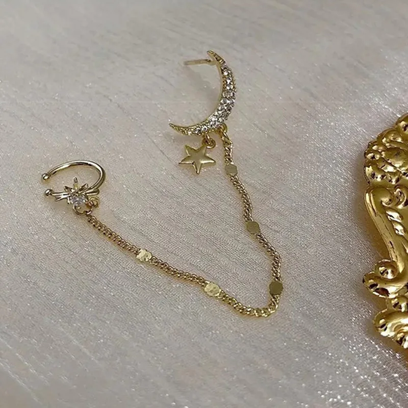 1Pcs Ear Clip Long Tassel Earrings Women 2020 Cubic Zirconia Ear Cuff Earring Ear Line Fashion Jewelry Gift Moon Star Rhinestone
1Pcs Ear Clip Long Tassel Earrings Women 2020 Cubic Zirconia Ear Cuff Earring Ear Line Fashion Jewelry Gift Moon Star Rhinestone