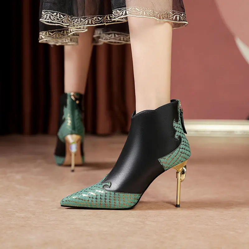 FHANCHU 2021 French Style Women High Heeled Short Boots,Winter Shoes,Fashion Botas,Mixed Colors,Pointed Toe,Green,Black,Dropship
FHANCHU 2021 French Style Women High Heeled Short Boots,Winter Shoes,Fashion Botas,Mixed Colors,Pointed Toe,Green,Black,Dropship