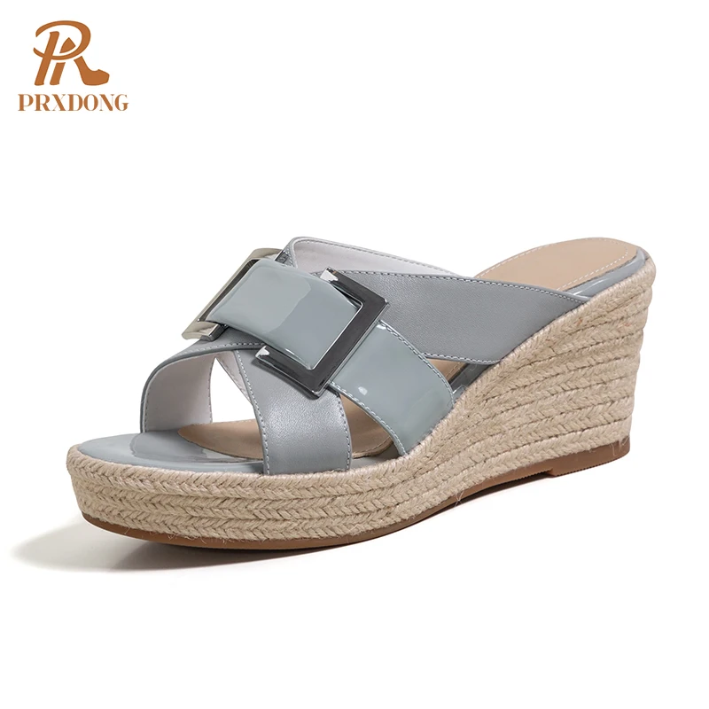 2021 брендовые сандалии на платформе и высоком каблуке, женская обувь с открытым носком, летняя Классическая обувь для вечерние, повседневные...
2021 брендовые сандалии на платформе и высоком каблуке, женская обувь с открытым носком, летняя Классическая обувь для вечерние, повседневные...