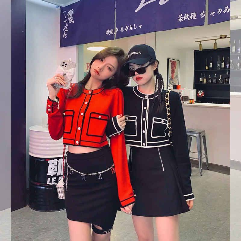 Runway Sweater Cardigan Women 2021 Spring Round neck Single Breasted Pink/Red Knitted Jacket Ladies Elegant Knitting Outwear Top
Runway Sweater Cardigan Women 2021 Spring Round neck Single Breasted Pink/Red Knitted Jacket Ladies Elegant Knitting Outwear Top