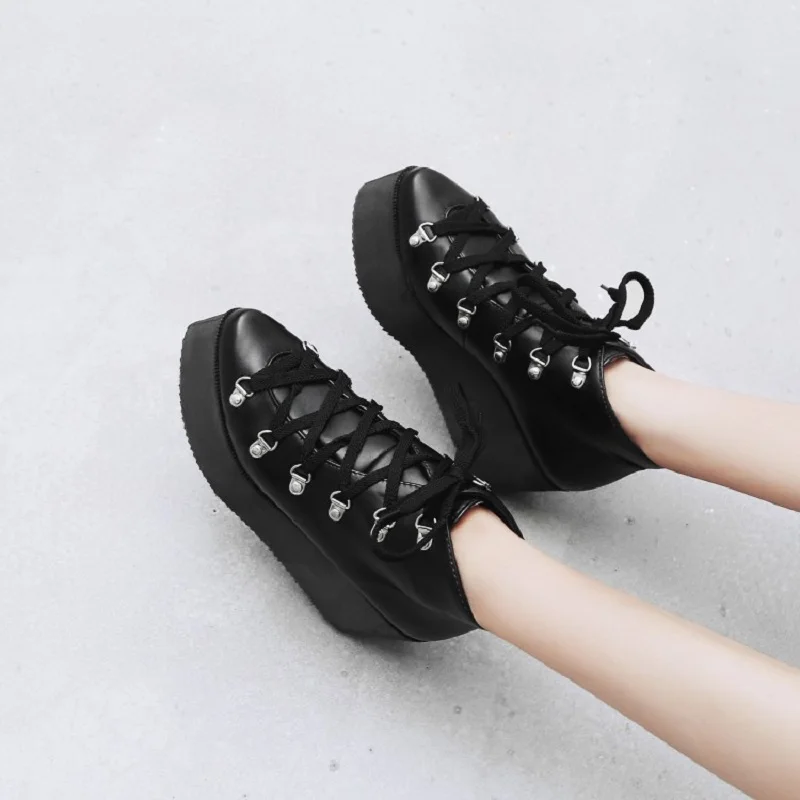 Original Intention Super Fashion Women Ankle Boots Charm Pointed Toe Wedges Boots Nice Black Shoes Woman Plus US Size 3-15
Original Intention Super Fashion Women Ankle Boots Charm Pointed Toe Wedges Boots Nice Black Shoes Woman Plus US Size 3-15