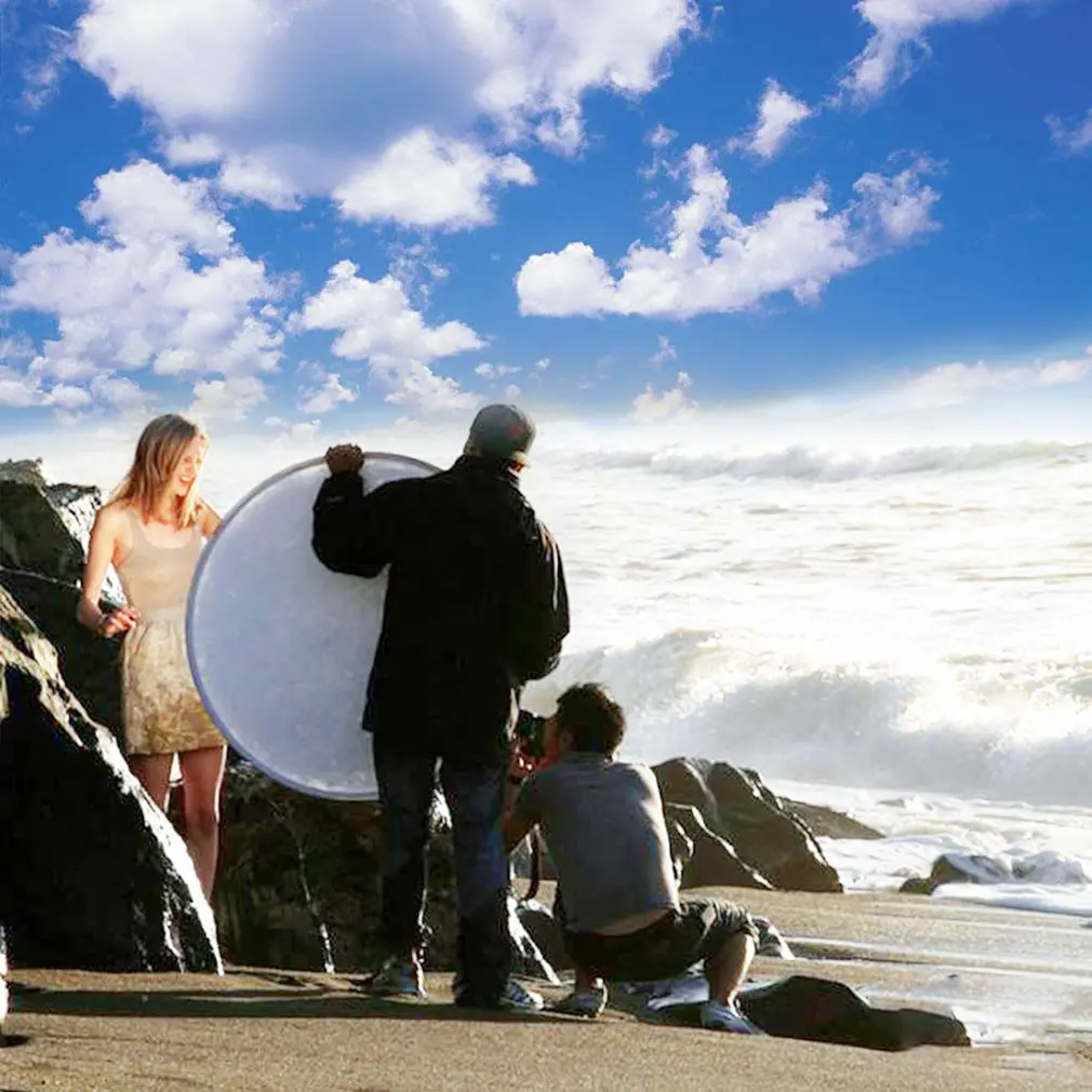 LESHP 110cm 5-in-1 Collapsible Multi-Disc Light Reflector Translucent Silver Golden White and Black for Studio Photography
LESHP 110cm 5-in-1 Collapsible Multi-Disc Light Reflector Translucent Silver Golden White and Black for Studio Photography