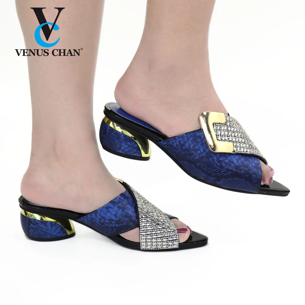 Summer Women Shoes Slippers Slides PU Shallow Square Mid heel Outside Solid Square Toe Size 38-43 New Fashion 2020
Summer Women Shoes Slippers Slides PU Shallow Square Mid heel Outside Solid Square Toe Size 38-43 New Fashion 2020