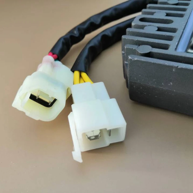 Regulator Rectifier Voltage Regulator Motorcycle Accessories for 00-08 Arctic Cat 375 400 500 ATV 3402-682
Regulator Rectifier Voltage Regulator Motorcycle Accessories for 00-08 Arctic Cat 375 400 500 ATV 3402-682