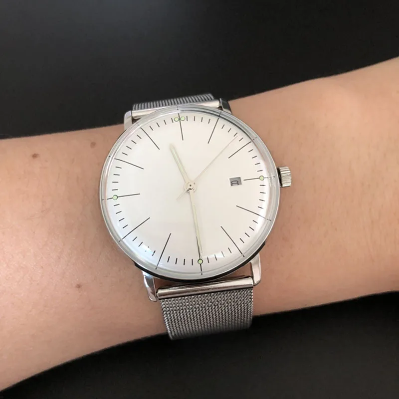 38mm Bubble Mirror Pot Lid Stainless Steel Waterproof Super Luminous Calendar Display Bauhaus Style Minimalist Quartz Mens Watch
38mm Bubble Mirror Pot Lid Stainless Steel Waterproof Super Luminous Calendar Display Bauhaus Style Minimalist Quartz Mens Watch