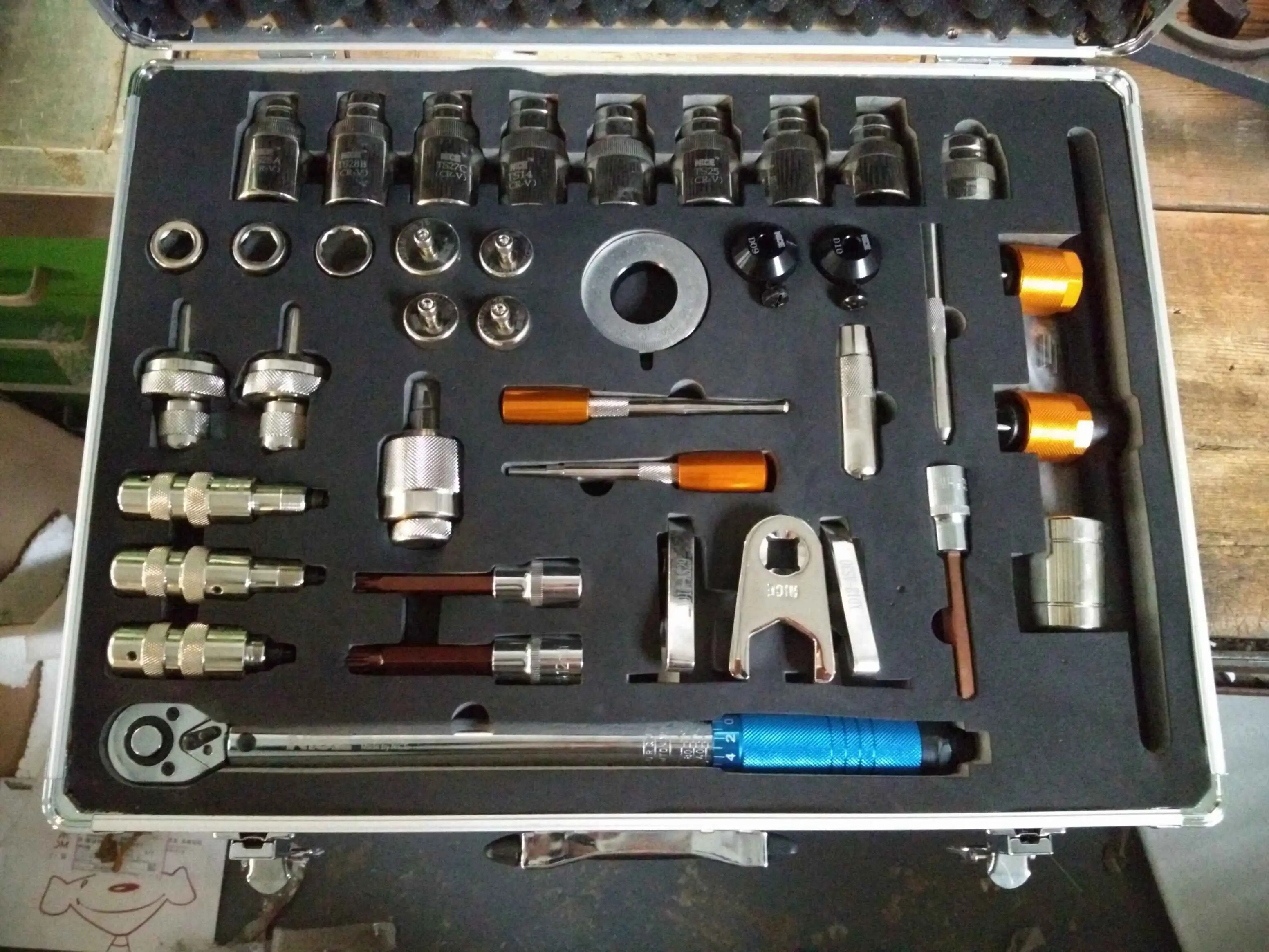 Full Set 40 pcs Common Rail Injector Repair Assembly Tool And Disassembly Tools with wrench
Full Set 40 pcs Common Rail Injector Repair Assembly Tool And Disassembly Tools with wrench