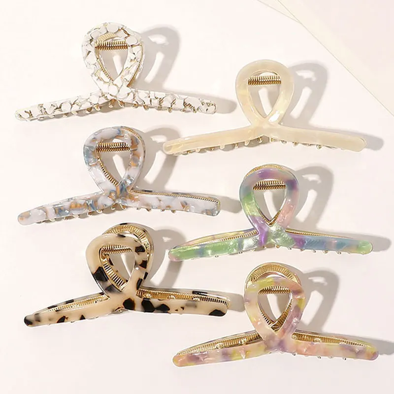 2021 New Hair Clips for Women Claw Clip Vintage Acetate Alloy High Quality Large Hair Clips Girl Hair Barrettes Hair Accessories
2021 New Hair Clips for Women Claw Clip Vintage Acetate Alloy High Quality Large Hair Clips Girl Hair Barrettes Hair Accessories