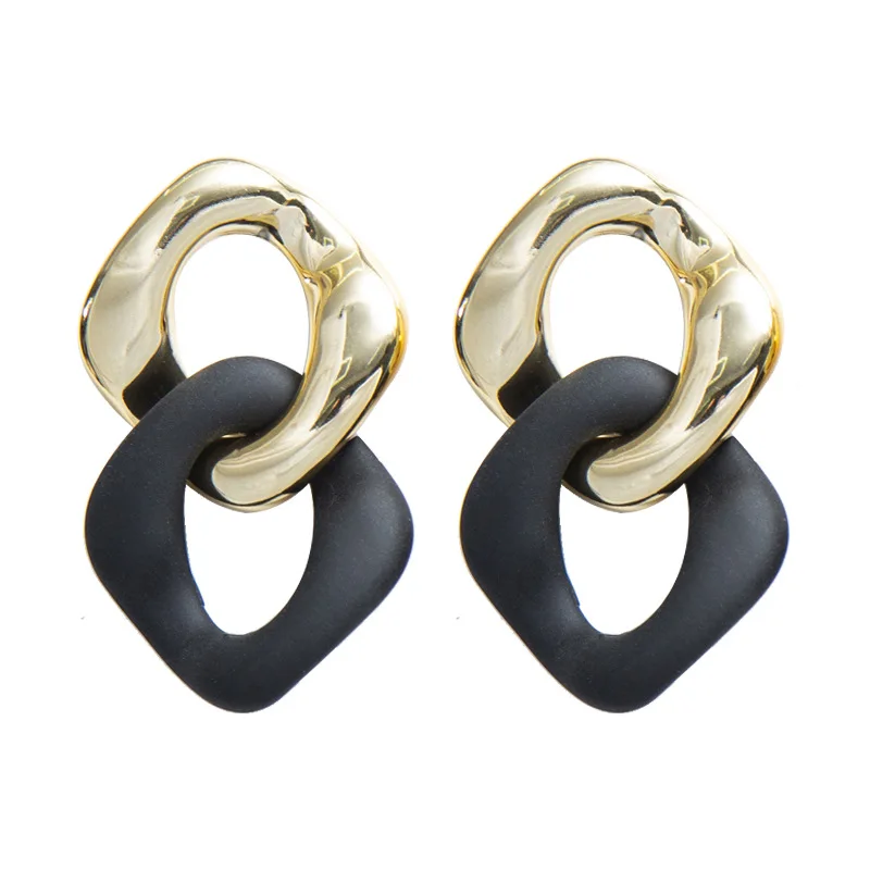 New Exaggerated Metal Tassel Thick Chain Drop Earrings Korean Punk Gold Color Irregular Geometry Earring Female Jewelry For Gift
New Exaggerated Metal Tassel Thick Chain Drop Earrings Korean Punk Gold Color Irregular Geometry Earring Female Jewelry For Gift