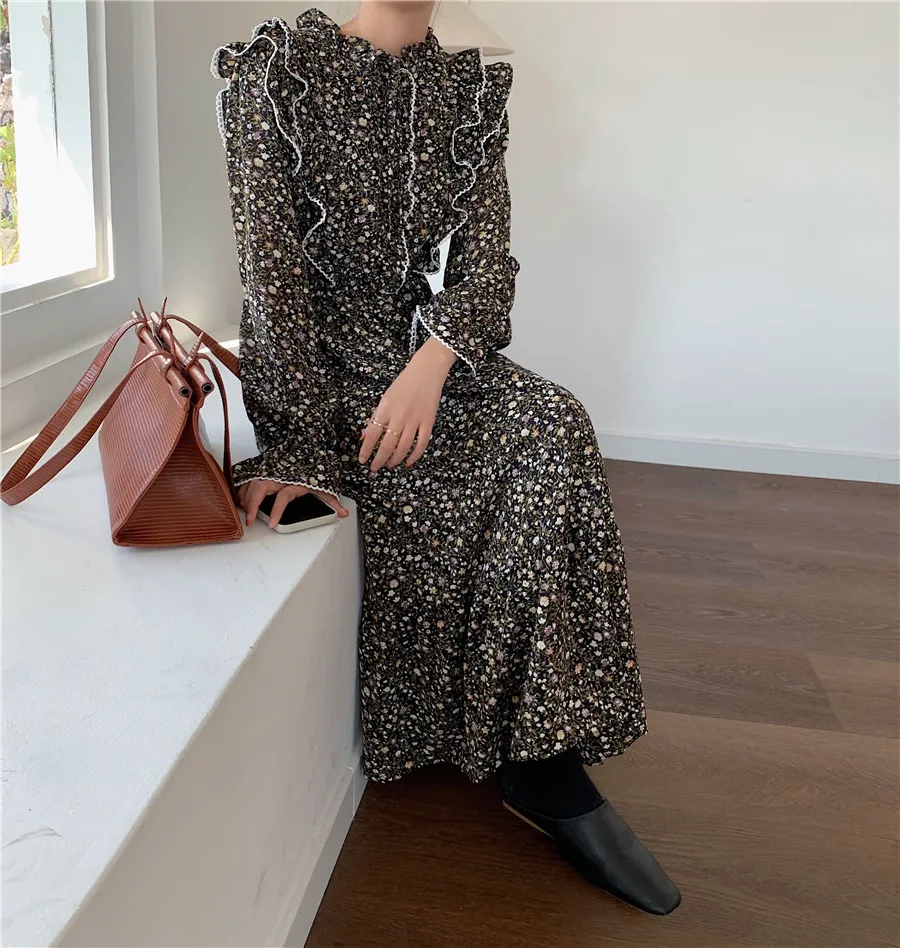 HziriP 2021 New Arrival Spring Autumn High Waist Women Dresses Elegant Vintage Floral Flounce Long Sleeve Maxi Dress Vestidos
HziriP 2021 New Arrival Spring Autumn High Waist Women Dresses Elegant Vintage Floral Flounce Long Sleeve Maxi Dress Vestidos