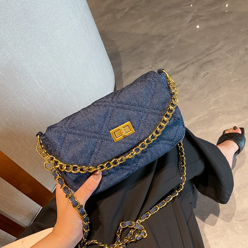 OLSITTI Winter PU Texture Solid Color Diamond Bags For Women 2020 New Fashion Square Bag Chain Single Shoulder Messenger Bags
OLSITTI Winter PU Texture Solid Color Diamond Bags For Women 2020 New Fashion Square Bag Chain Single Shoulder Messenger Bags