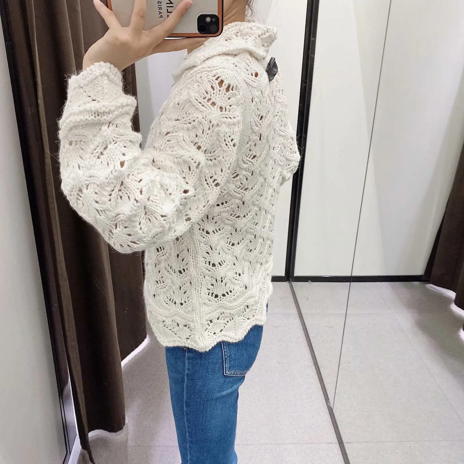 WenQing Womens Casual Loose Baggy Pearl Button Lightweight Breathable Knitwears Knitted Sweaters
WenQing Womens Casual Loose Baggy Pearl Button Lightweight Breathable Knitwears Knitted Sweaters