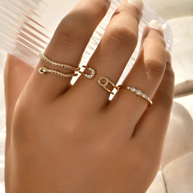 Punk Style 3 Pcs/set Golden Silver Sweet Finger Ring Set For Women Girls Gift 2021 Knuckle Jewelry Party
Punk Style 3 Pcs/set Golden Silver Sweet Finger Ring Set For Women Girls Gift 2021 Knuckle Jewelry Party