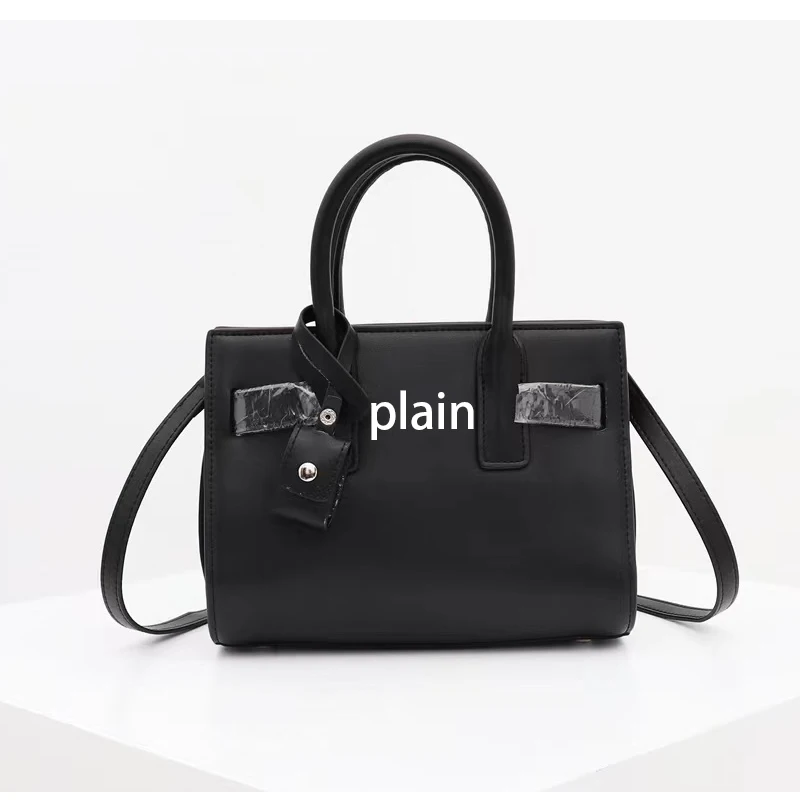 "Luxury handbag information bag women's leather handbag fashion design top Classic women's shoulder bag with hardware "
"Luxury handbag information bag women's leather handbag fashion design top Classic women's shoulder bag with hardware "