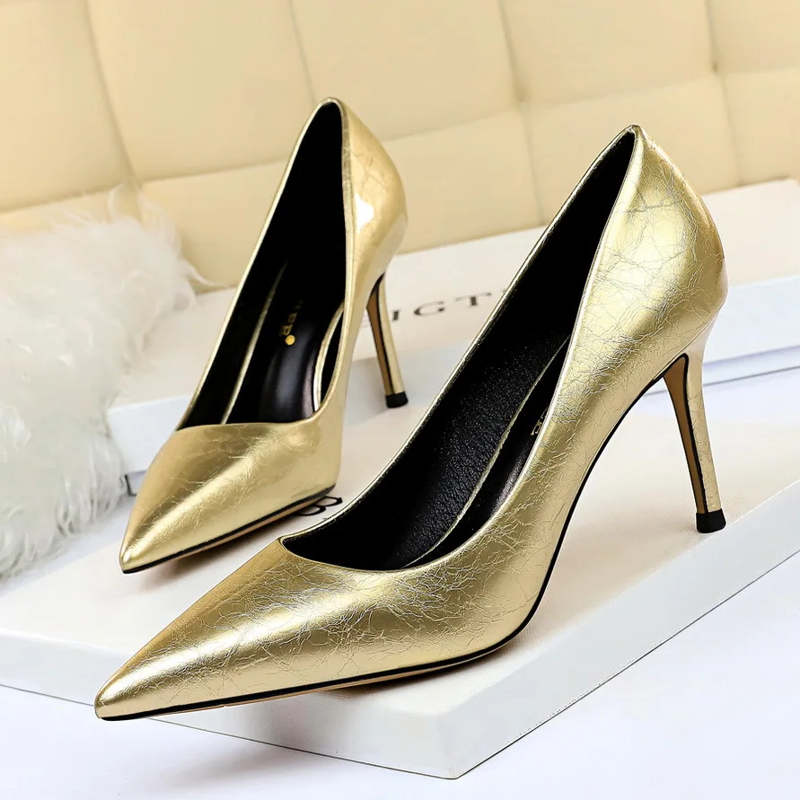 34-43 Plus Size Four Seasons Fashion 8cm Thin High Heels Shallow Pointed Toe Sexy Club Female Shoes Office Career Women Shoes
34-43 Plus Size Four Seasons Fashion 8cm Thin High Heels Shallow Pointed Toe Sexy Club Female Shoes Office Career Women Shoes