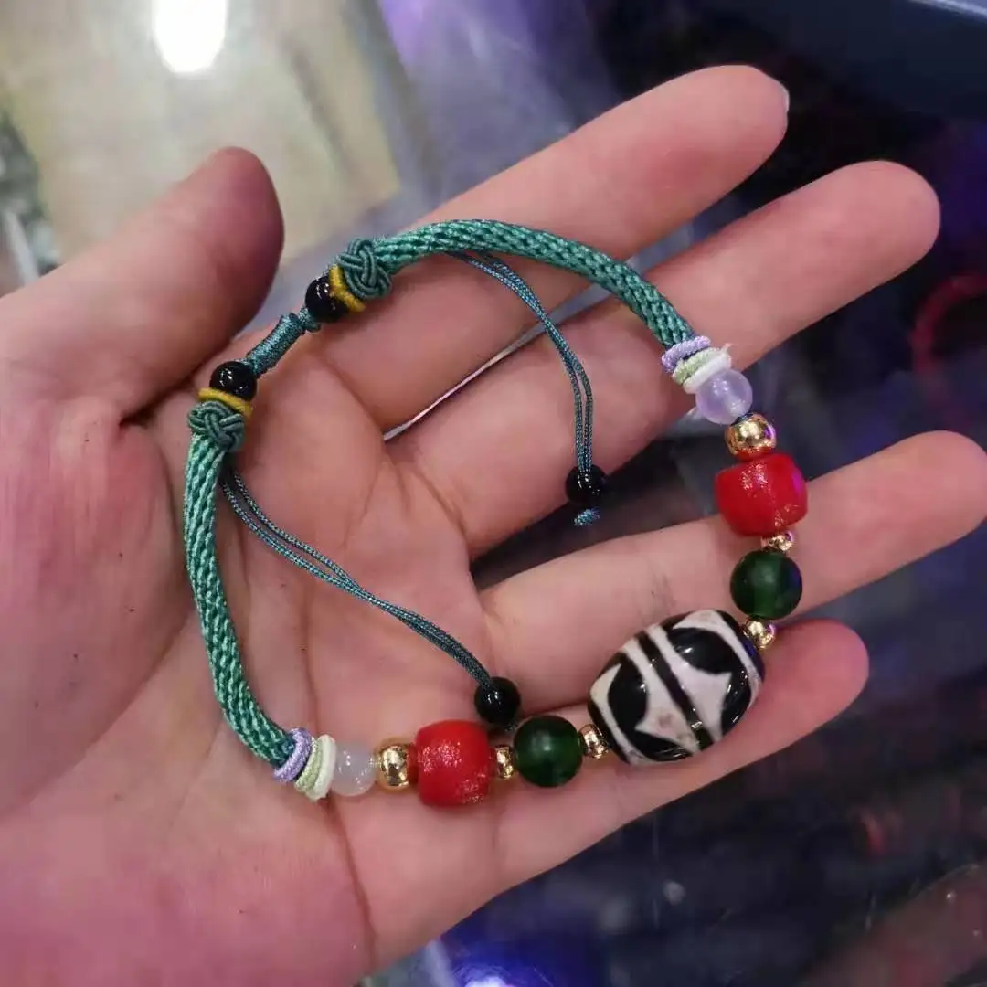 1pcs/lot thick colored rope dzi agate bracelet handmade designer jewelry ethnic style multi totem auspicious body protection
1pcs/lot thick colored rope dzi agate bracelet handmade designer jewelry ethnic style multi totem auspicious body protection