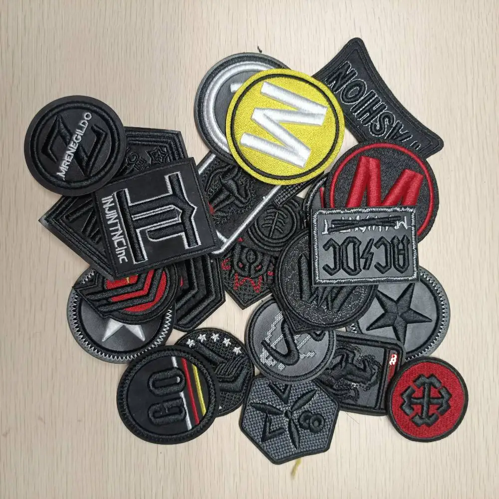 embroidery patch animal cartoon patches for bag badges appliques clothing CA-3127
embroidery patch animal cartoon patches for bag badges appliques clothing CA-3127