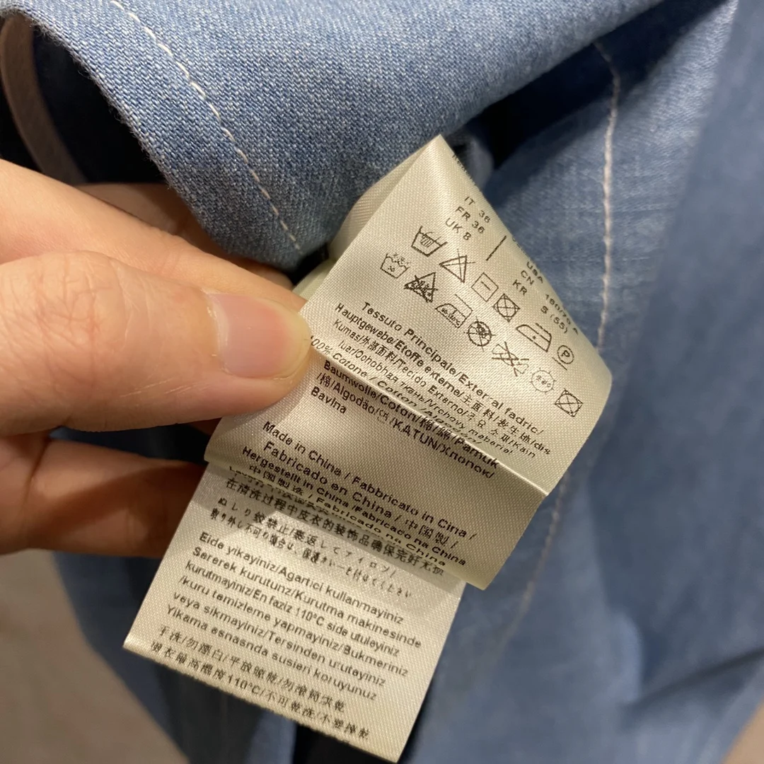 High Street Blue Jean Shirts for Women Summer High-end Brand Hollow Out Pocket Loose Shirt Top Quality Short Sleeve Denim Shirts
High Street Blue Jean Shirts for Women Summer High-end Brand Hollow Out Pocket Loose Shirt Top Quality Short Sleeve Denim Shirts