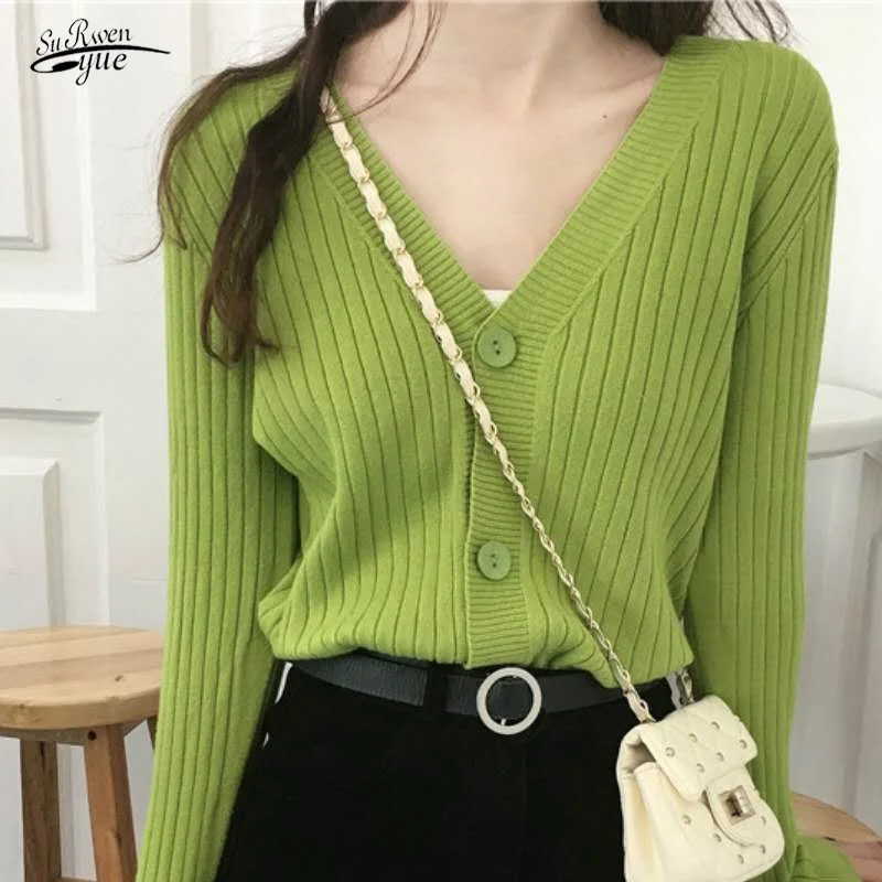 Autumn 2021 New Fashion Sweater Outer Wear Gentle Wind Short Loose V-neck Sweater Coat Knit Sweater Cardigan Women's Top 16839
Autumn 2021 New Fashion Sweater Outer Wear Gentle Wind Short Loose V-neck Sweater Coat Knit Sweater Cardigan Women's Top 16839