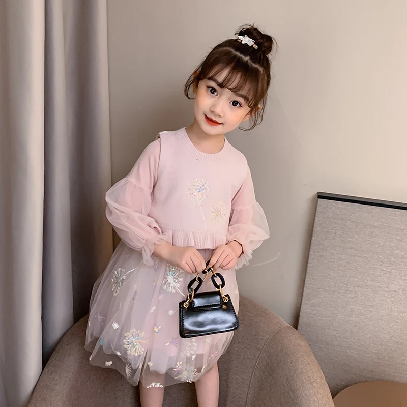 Cute Embroidery Baby Girls Sets Autumn New Knit Vest + Long Sleeve Floral Tutu Dresses 2pcs Kids Princess Clothes Party Wear
Cute Embroidery Baby Girls Sets Autumn New Knit Vest + Long Sleeve Floral Tutu Dresses 2pcs Kids Princess Clothes Party Wear