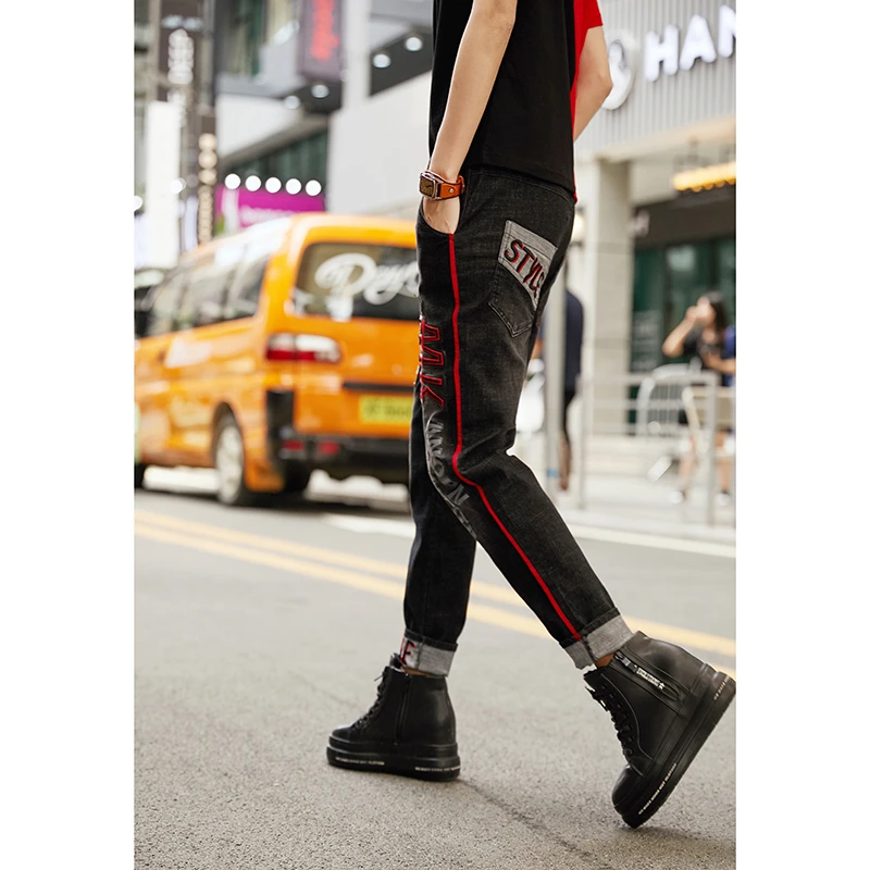 Max LuLu 2019 Autumn Fashion Korean Ladies Punk Denim Trousers Women Embroidery Ripped Jeans Black Vintage Harem Pants Plus Size
Max LuLu 2019 Autumn Fashion Korean Ladies Punk Denim Trousers Women Embroidery Ripped Jeans Black Vintage Harem Pants Plus Size