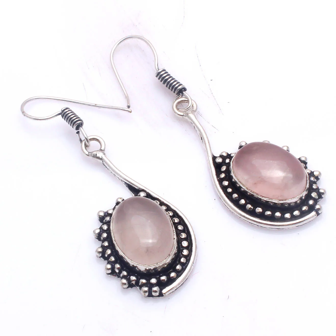 Genuine Rose Quartz Silver Overlay on Copper Earrings ,Hand made Women Jewelry Gift , 53 mm, E5773
Genuine Rose Quartz Silver Overlay on Copper Earrings ,Hand made Women Jewelry Gift , 53 mm, E5773