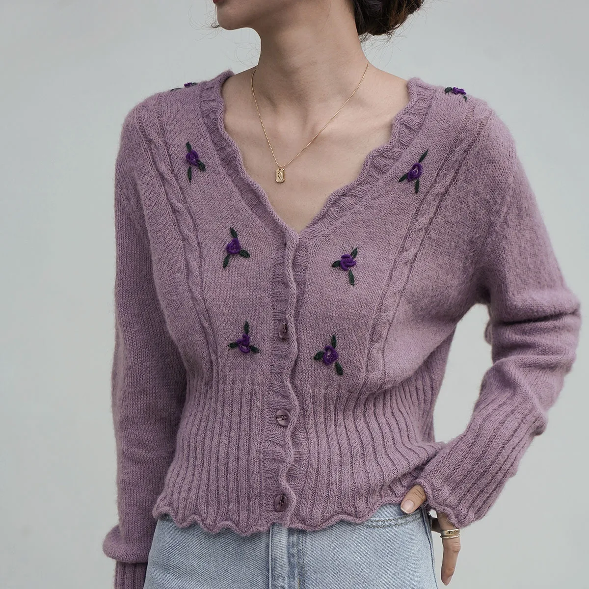 Cardigan for Women Knitted Sweater Floral V-Neck Long Sleeve Cropped Sweaters Female Sweet Korea Style Jumper Purple Cardigan 
Cardigan for Women Knitted Sweater Floral V-Neck Long Sleeve Cropped Sweaters Female Sweet Korea Style Jumper Purple Cardigan