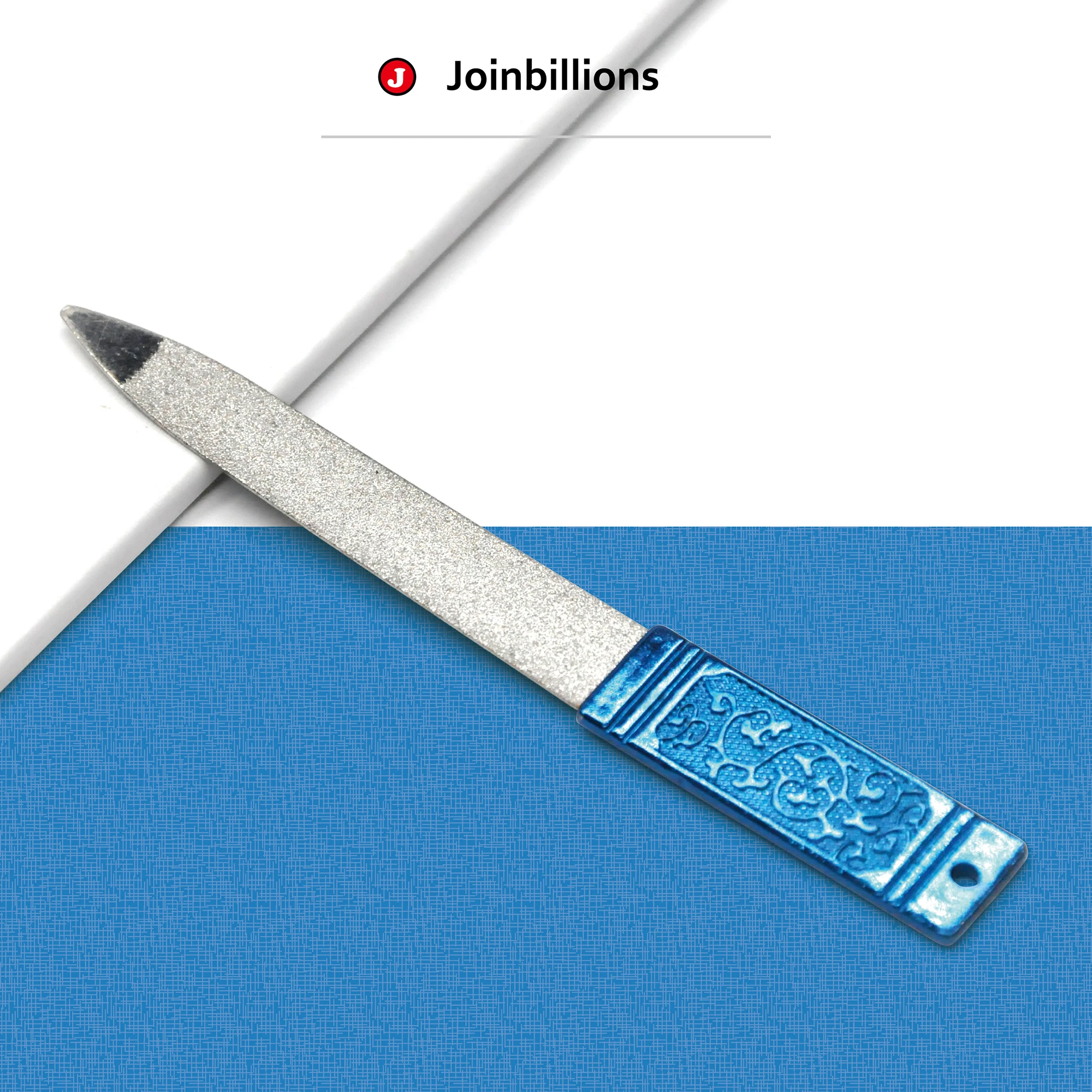 Разноцветная стальная пилка для маникюра 
Разноцветная стальная пилка для маникюра