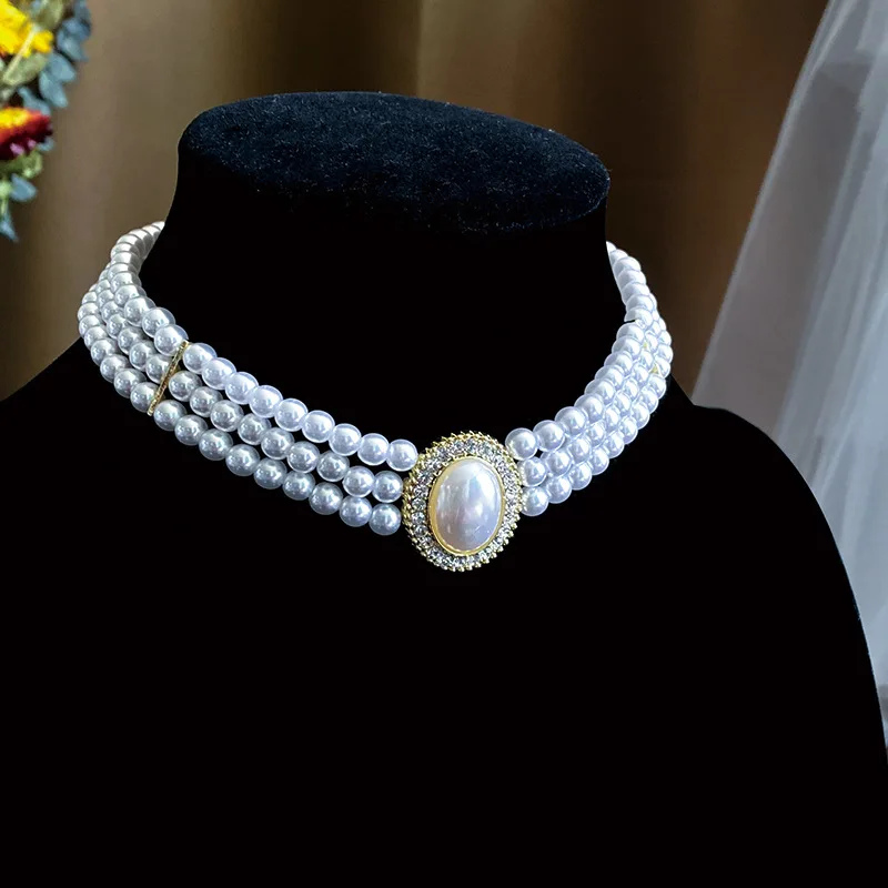 Vintage Sweet Choker Weave Pearls Choker Red Heart Colorful Beaded Irregular Flowers Rhinestone Necklace For Women 2021 New
Vintage Sweet Choker Weave Pearls Choker Red Heart Colorful Beaded Irregular Flowers Rhinestone Necklace For Women 2021 New